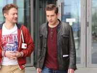 ��� � �����