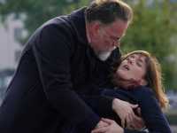 ����-���