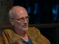 ���� ����