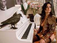 ��������