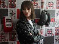 ��������