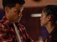 ����� ���