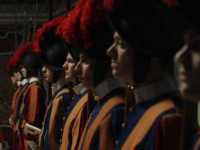 ����� ����