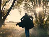 �������