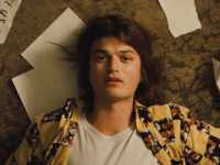 ��������